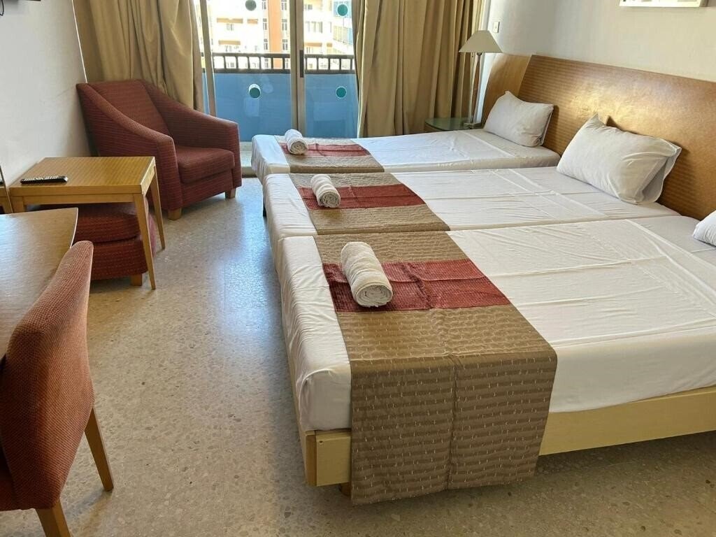 Панорама The Park Suites 3*