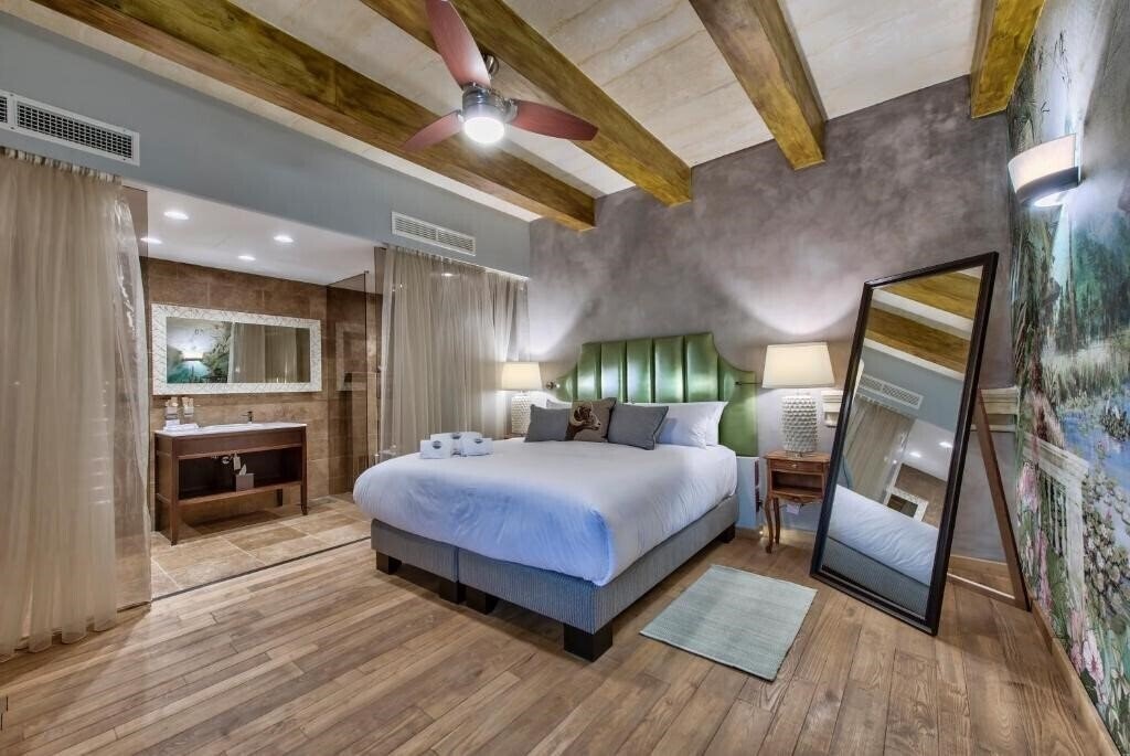 Вид Palazzo Consiglia 1*