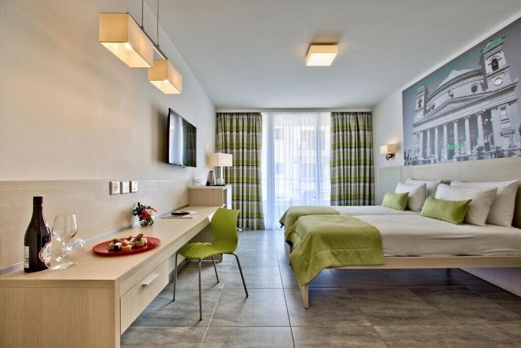 Апартаменты Santana Resort Club 3*