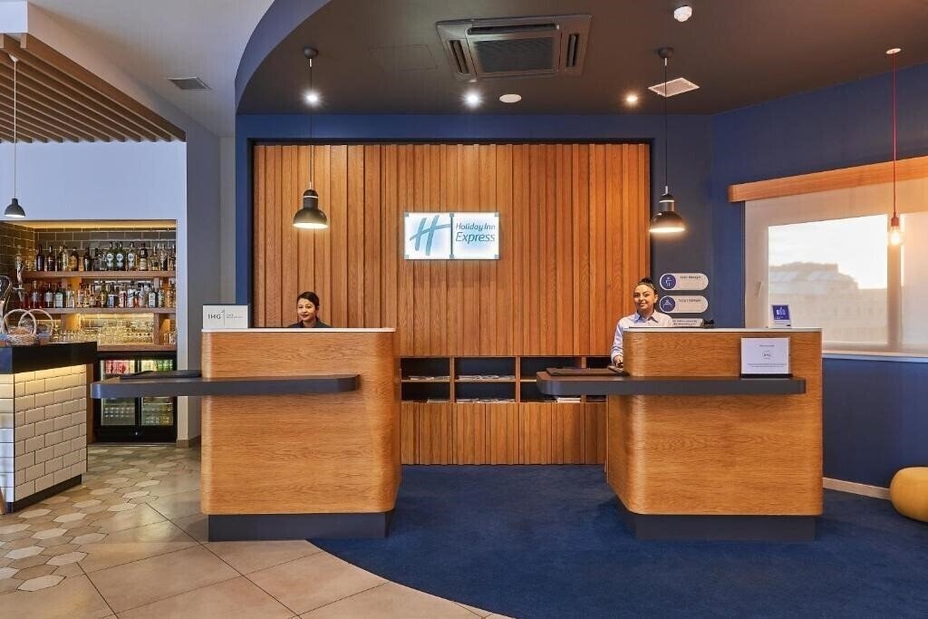 Готель Holiday Inn Express Malta 1*