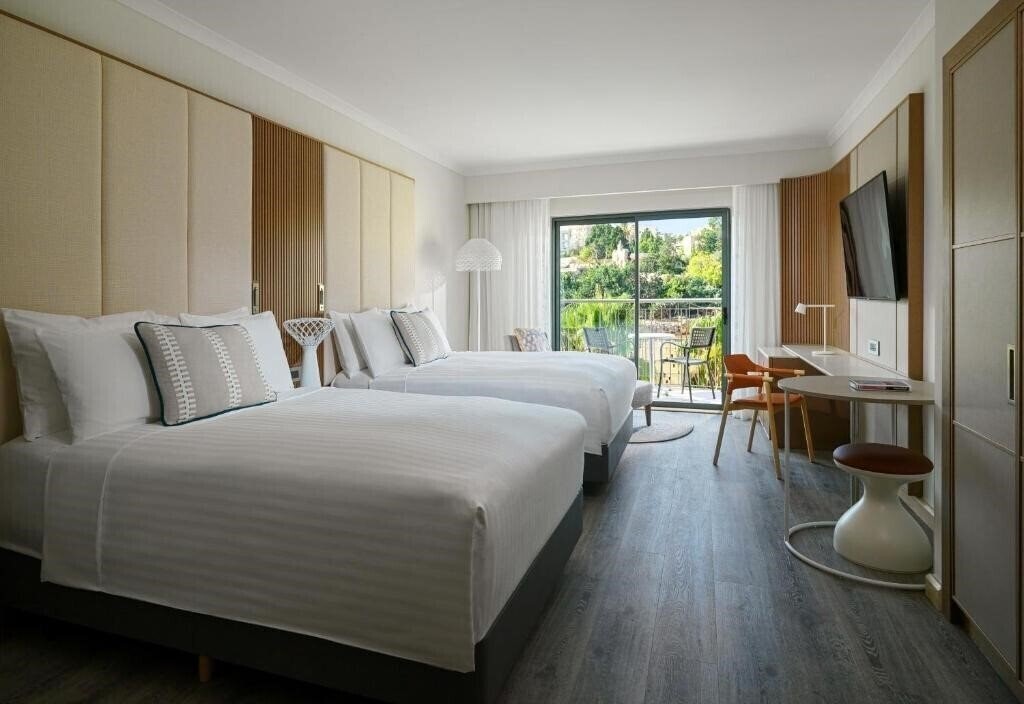 Вид Malta Marriott Hotel & Spa 5*