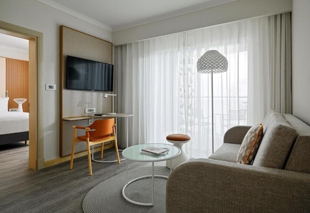 Территория Malta Marriott Hotel & Spa 5*
