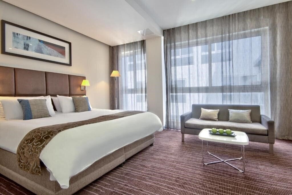 Панорама The George, Urban Boutique Hotel 4*