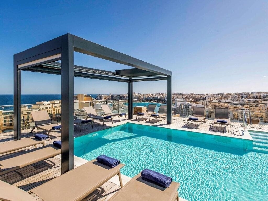 Готель Mercure St. Julian'S 4*