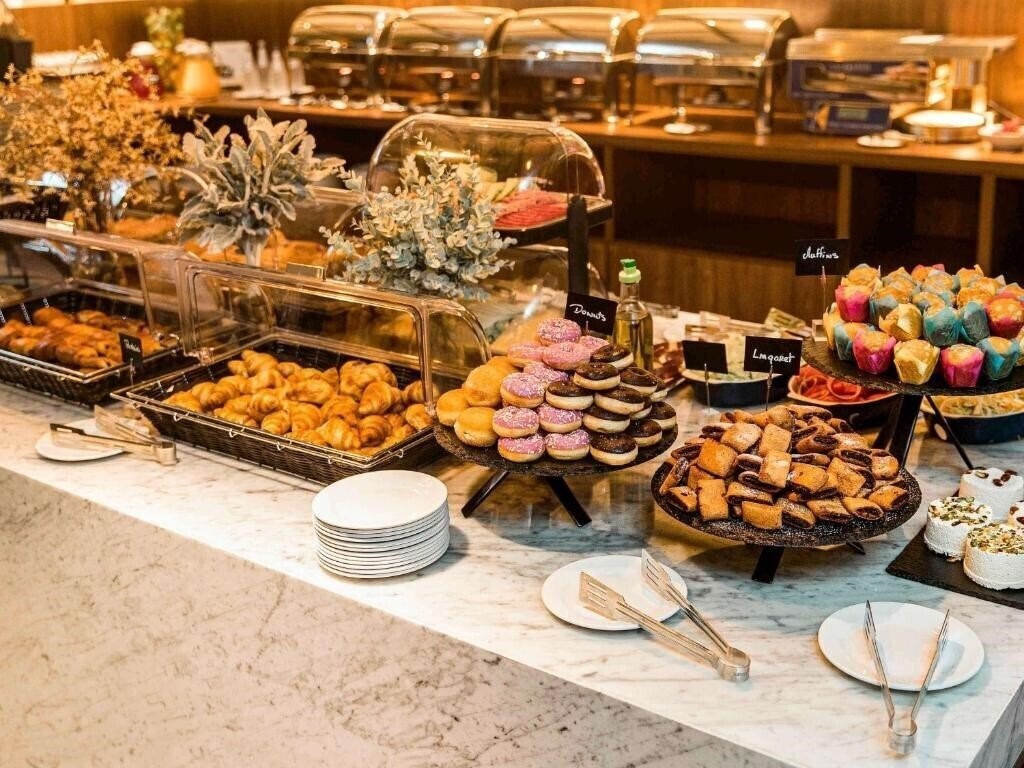 Фотографія Mercure St. Julian'S 4*