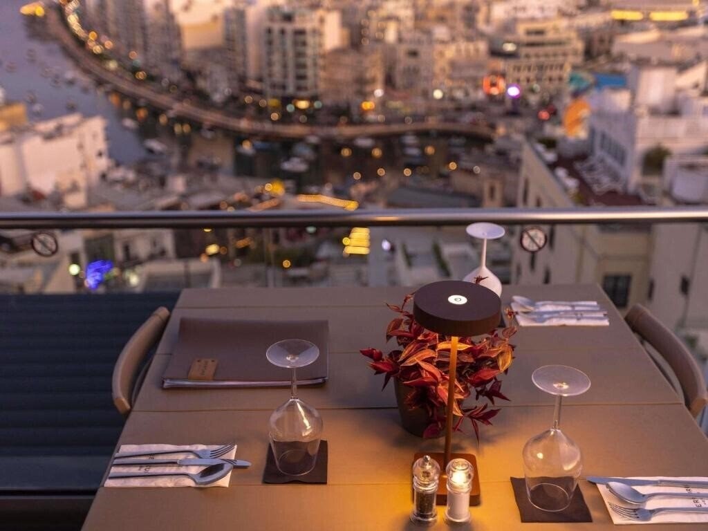 Фотография Mercure St. Julian'S 4*