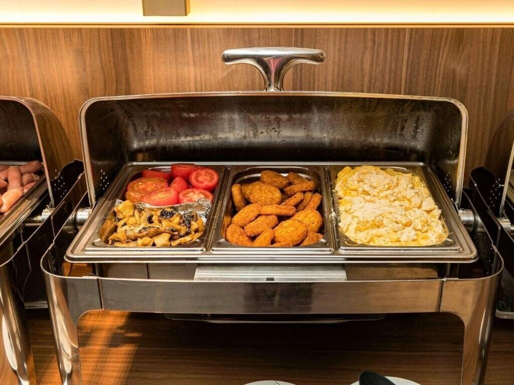 Апартаменти Mercure St. Julian'S 4*