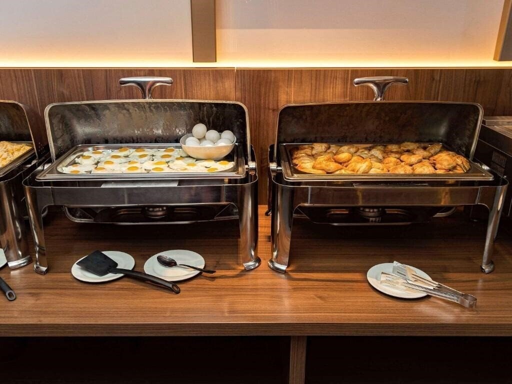 Панорама Mercure St. Julian'S 4*