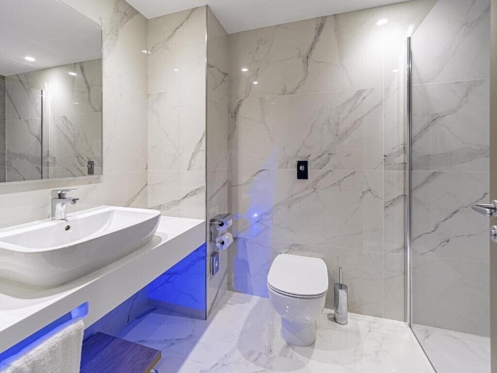 Панорама Mercure St. Julian'S 4*