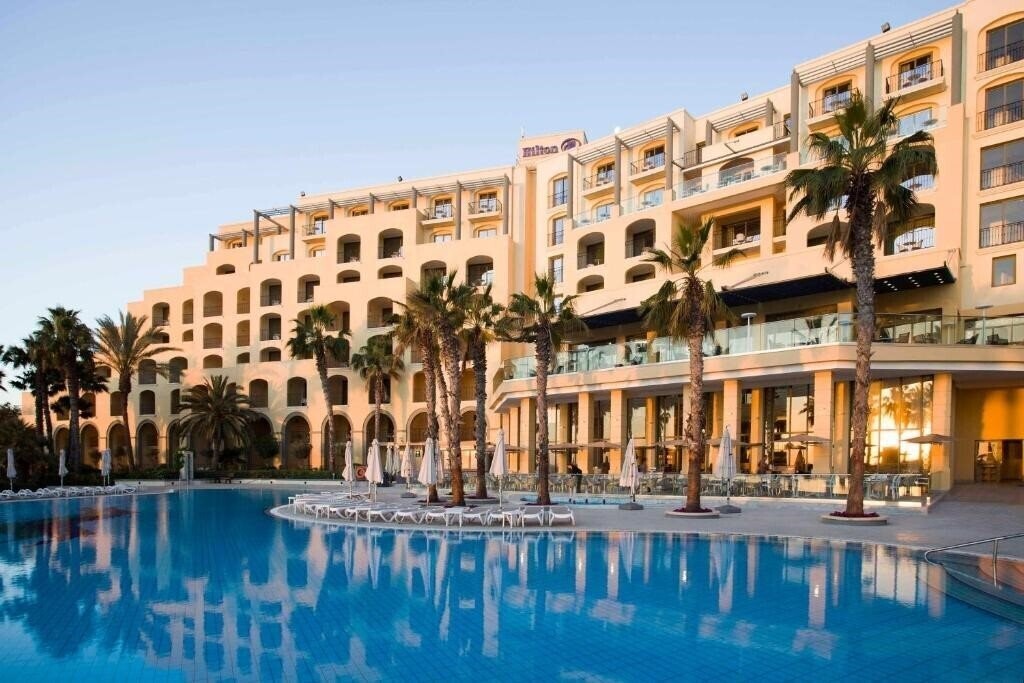 Отель Hilton Malta 5*
