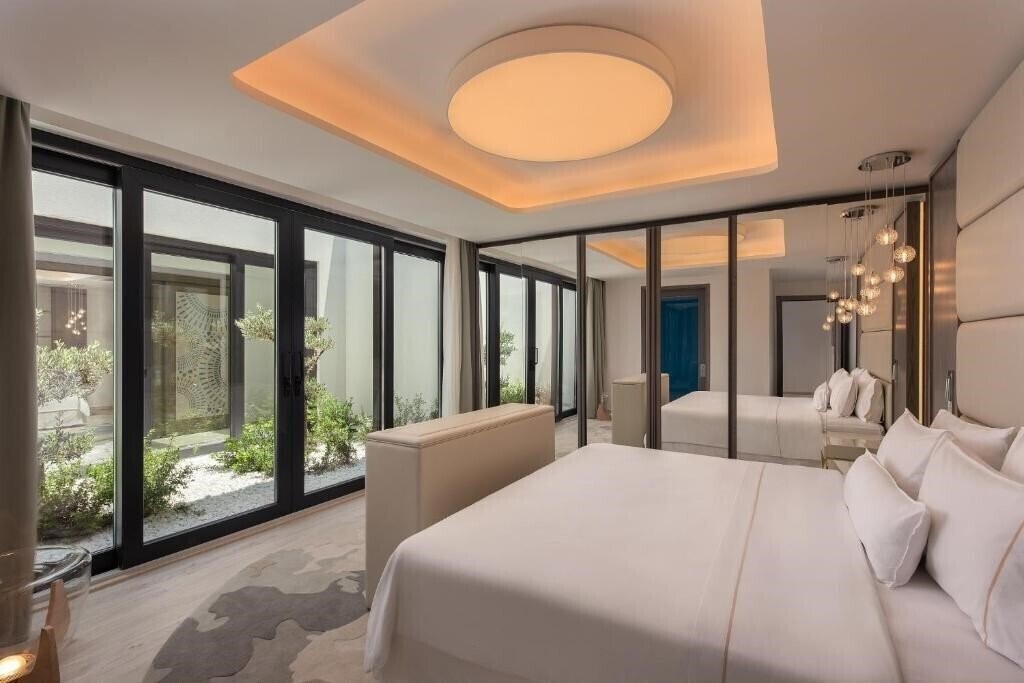 Апартаменти Westin Dragonara Resort 5*