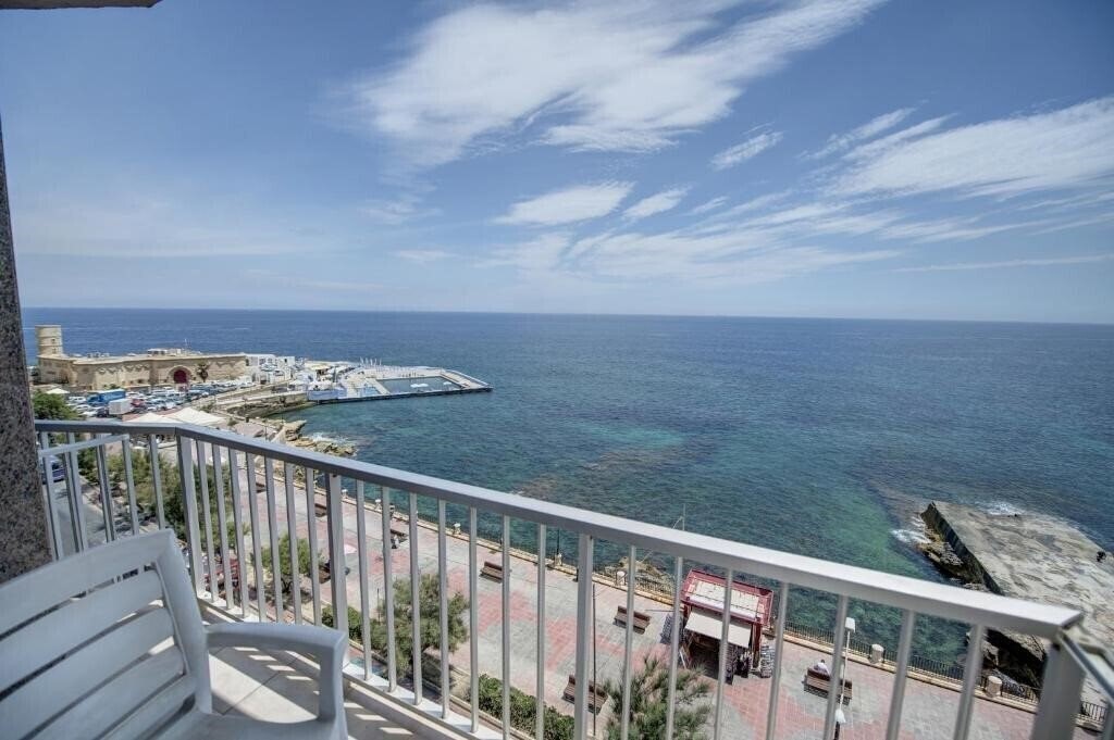 Вид Sliema Chalet Hotel 3*