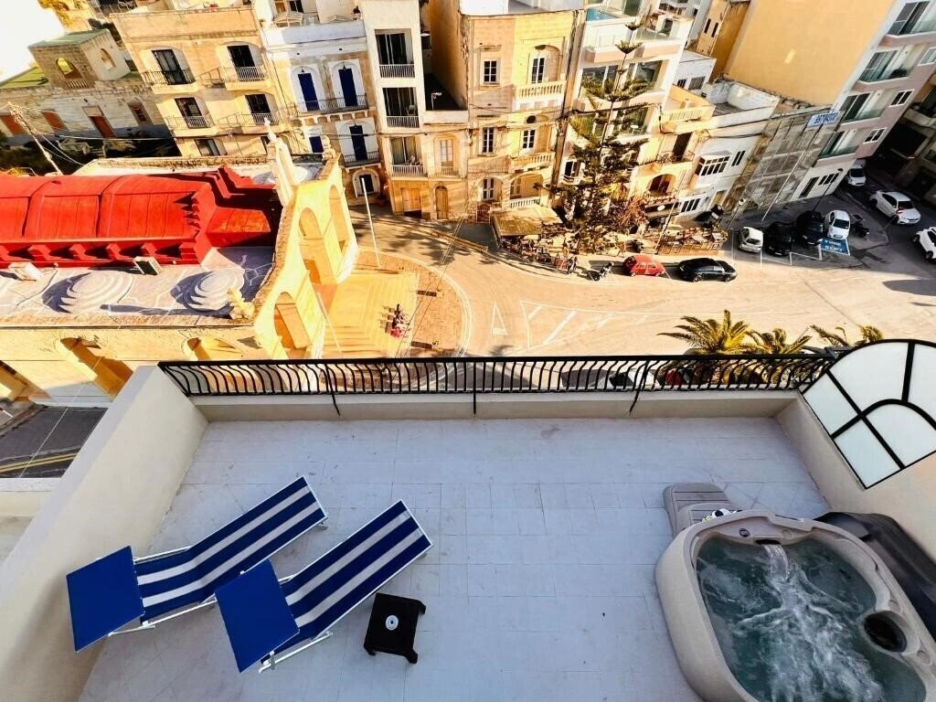 Территория Gillieru Harbour Hotel 4*