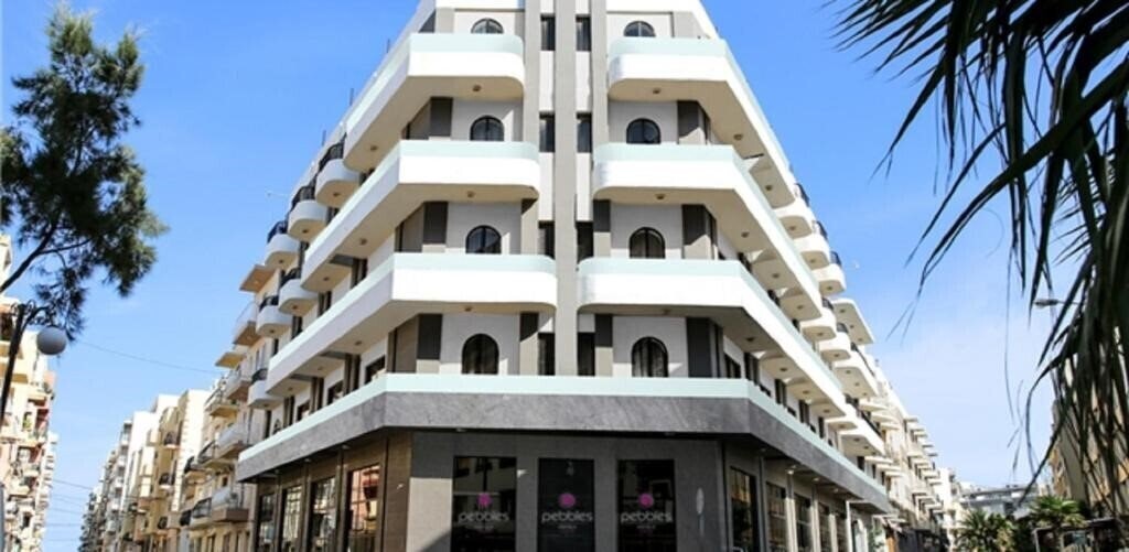 Панорама Pebbles Resort 4*