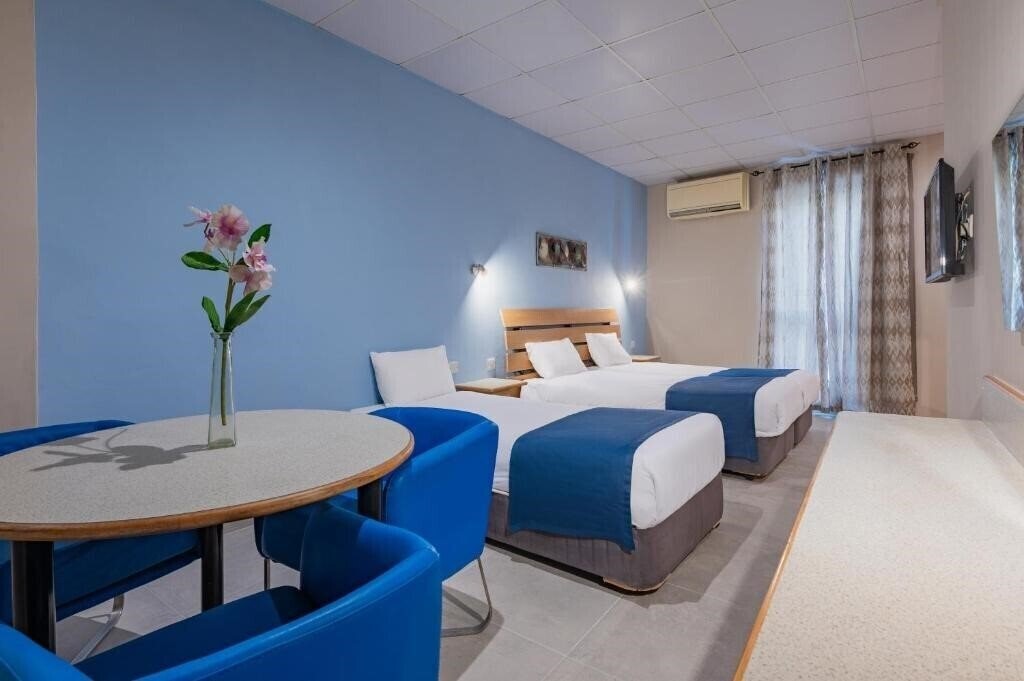 Територія Xemxija Bay Hotel (ex. Porto Azzurro Aparthotel (St. Paul'S Bay)) 3*