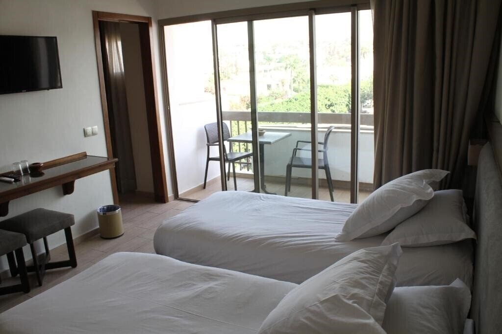 Готель Afeni Hotel 3*