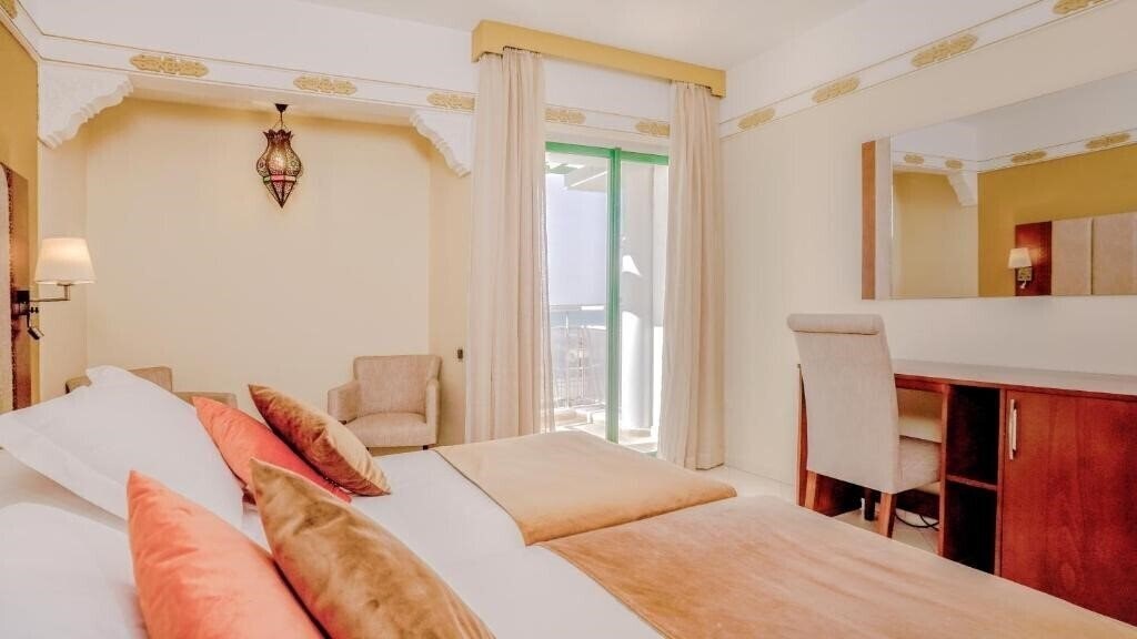 Апартаменти Agadir Beach Club Hotel 4*