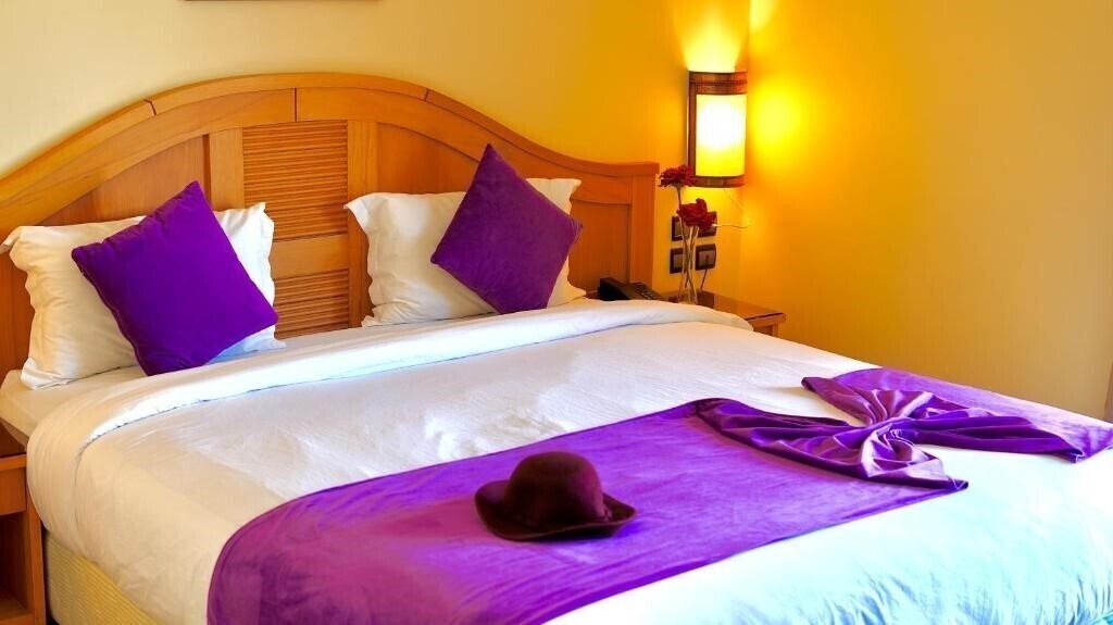 Панорама Hotel Menzeh Dalia 4*