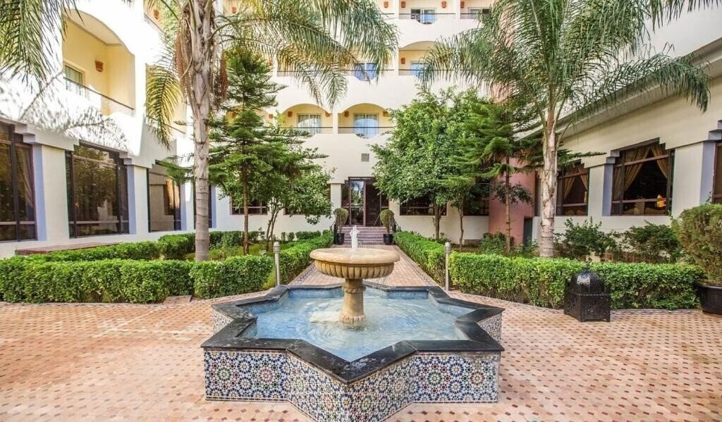 Територія Menzeh Zalagh 4*