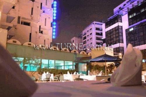 Панорама Rivoli 4*