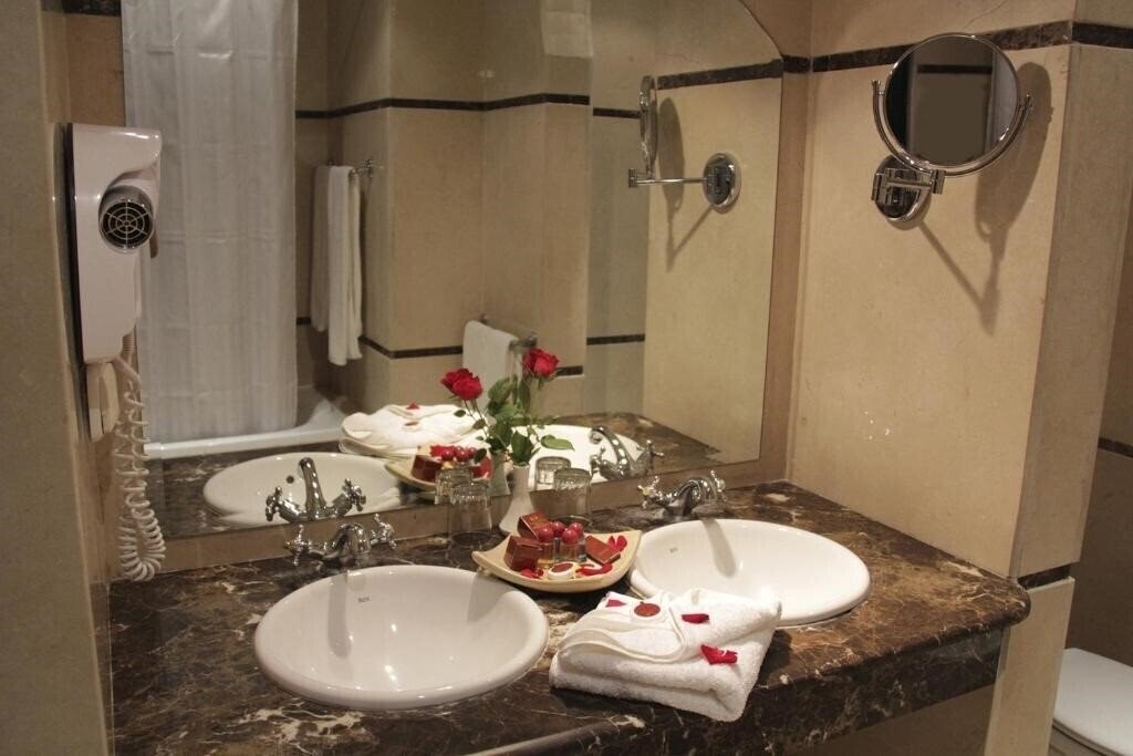 Панорама Imperial Plaza 4*