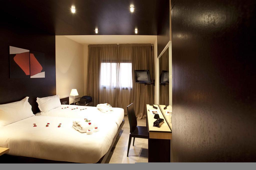 Фотография Dellarosa Hotel Suites & SPA 4*