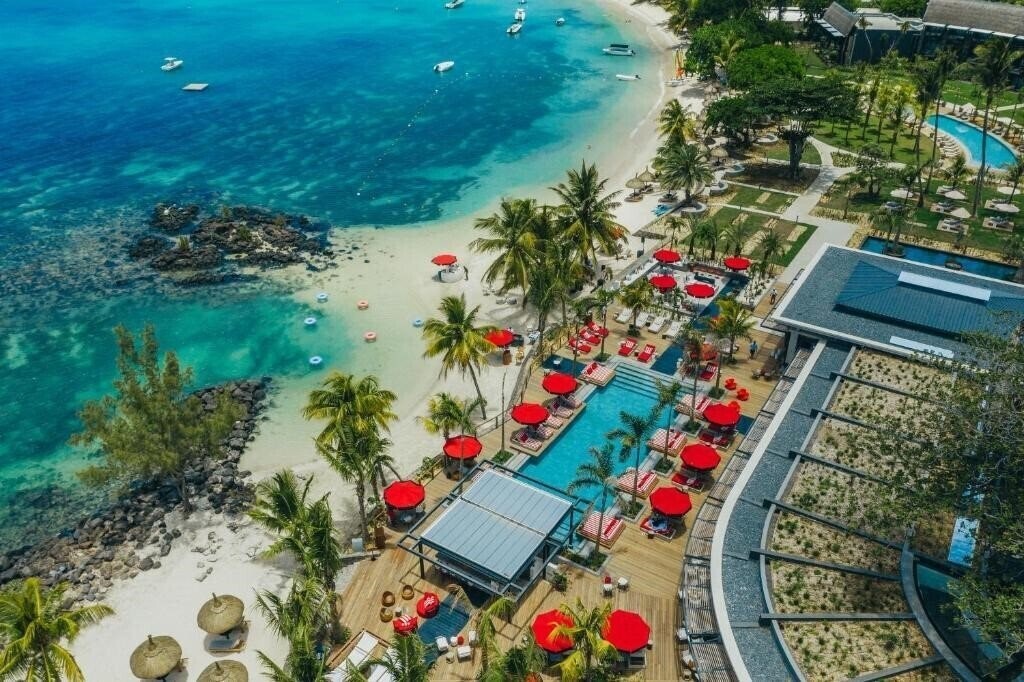 Картинка LUX Grand Baie Resort & Residences 5*
