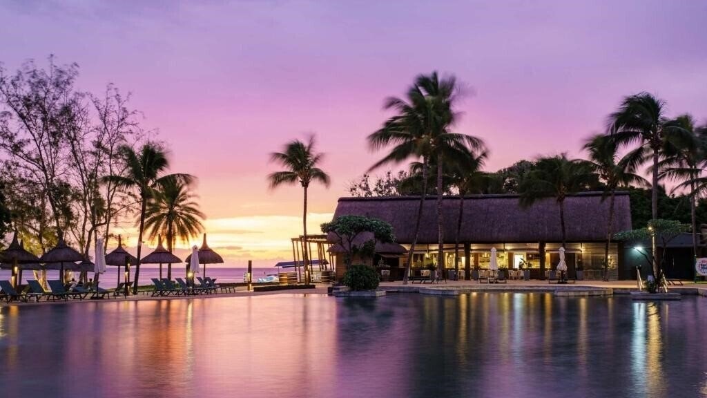 Апартаменты Outrigger Mauritius Resort & SPA 5*
