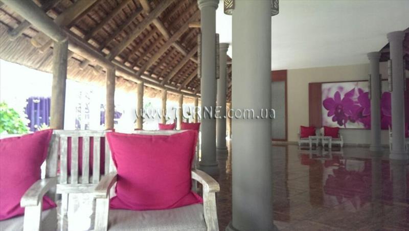 Отель Riu Coral 4*