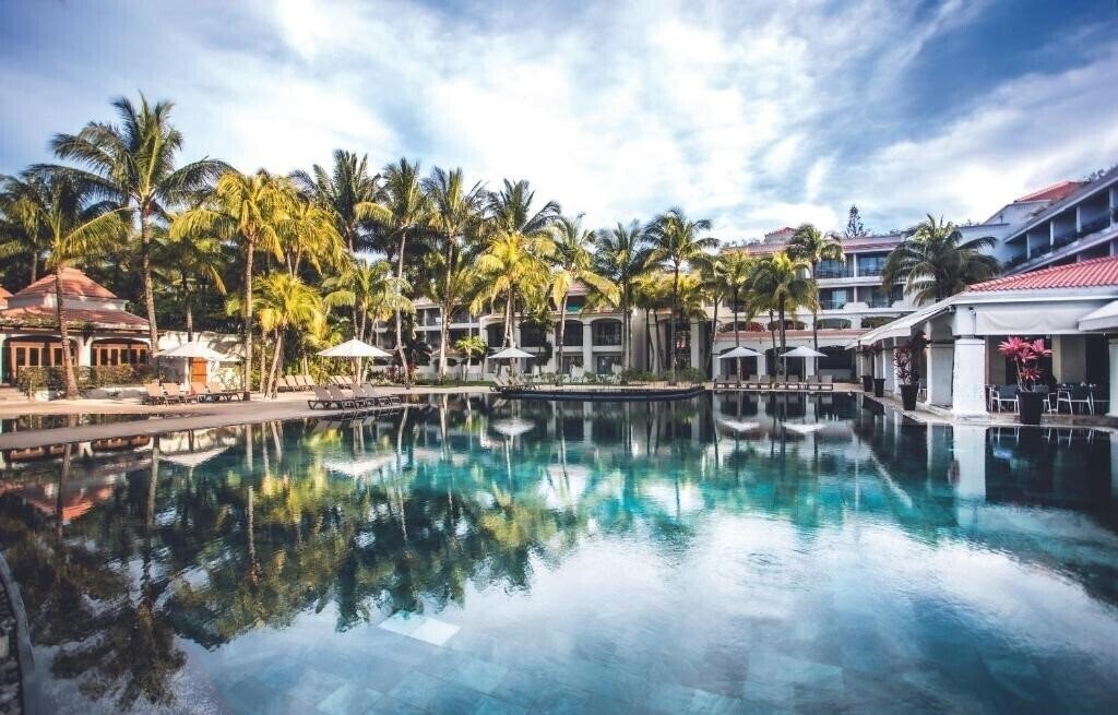Территория Mauricia Beachcomber Resort & SPA 4*