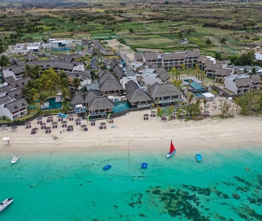 Отель C Mauritius 4*
