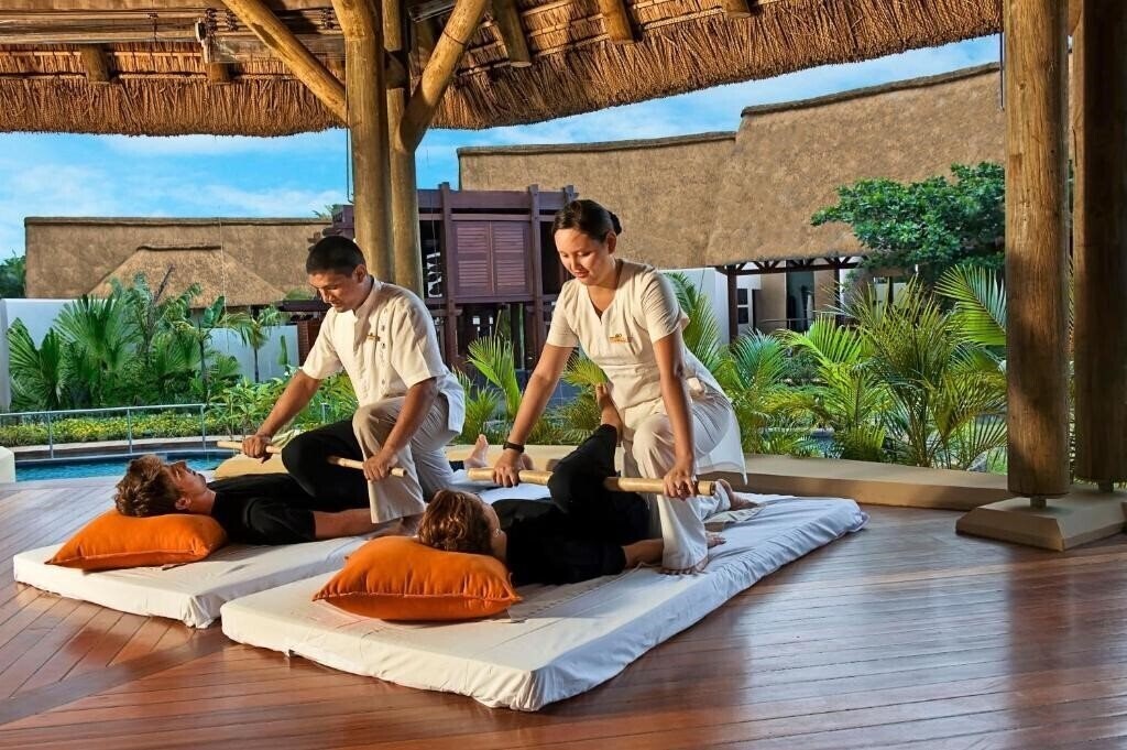 Апартаменты Maritim Hotel 5*