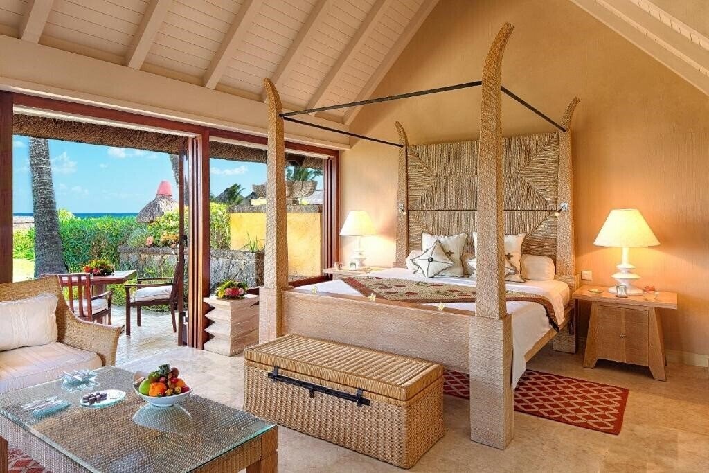 Территория The Oberoi Beach Resort Mauritius 5*