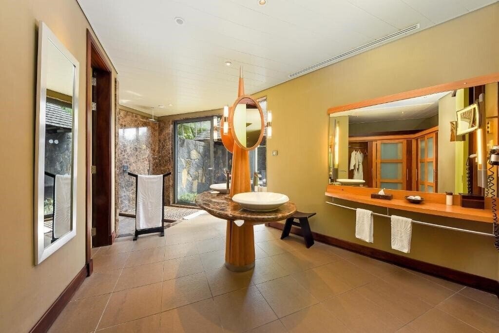 Фото Trou Aux Biches Beachcomber Golf Resort & Spa 5*