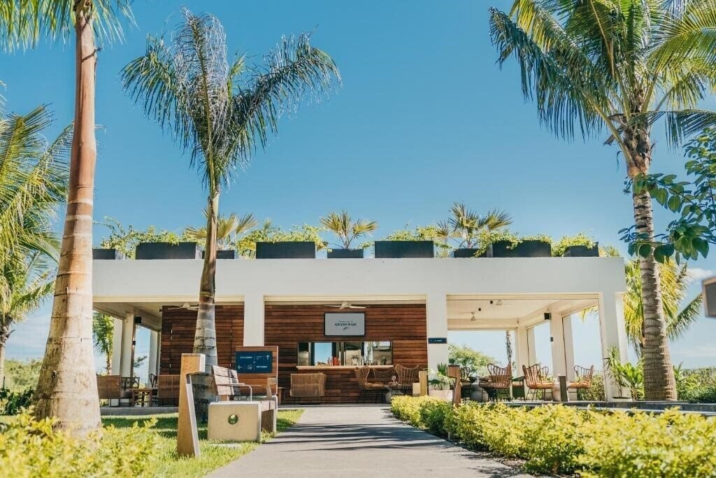 Панорама Domaine De Grand Baie 4*