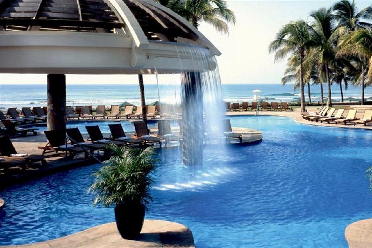 Панорама Fairmont Pierre Marques 5*