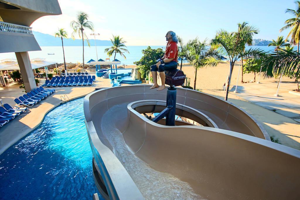 Територія Krystal Beach Acapulco 3*