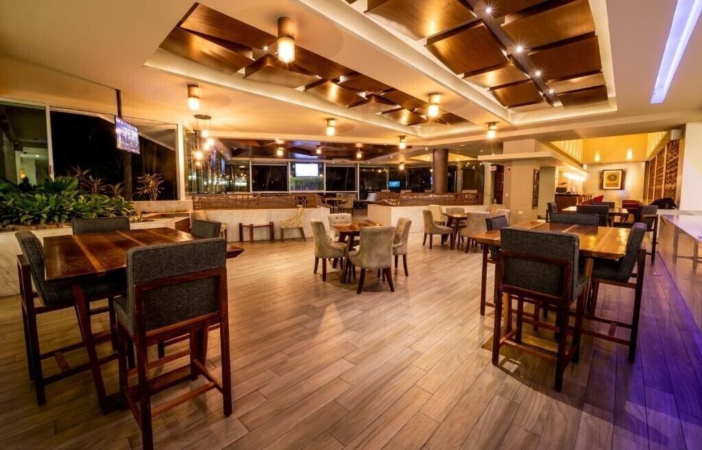 Фото Emporio Acapulco 3*