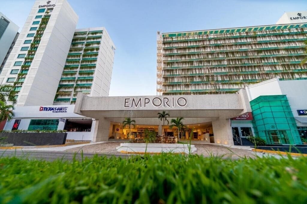 Территория Emporio Acapulco 3*