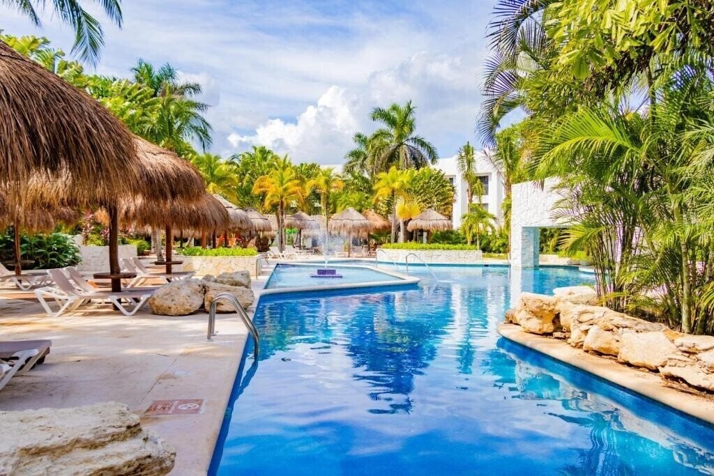 Панорама Grand Oasis Tulum Riviera (ex. Oasis Tulum Lite) 5*