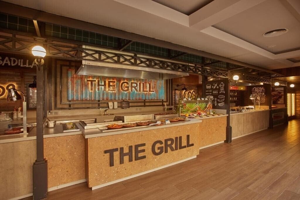 Апартаменти Bahia Principe Grand Tequila 5*