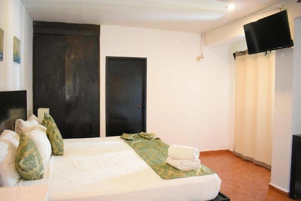 Панорама Isla Caracol 3*