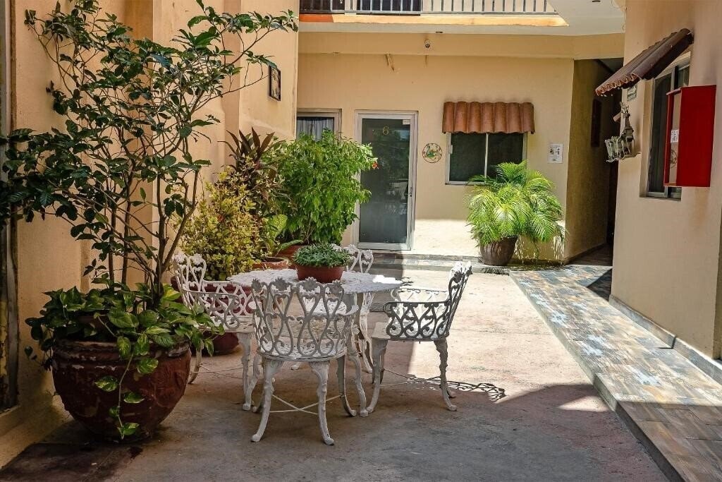 Територія Oyo Hotel Cabo Del Sur 2*