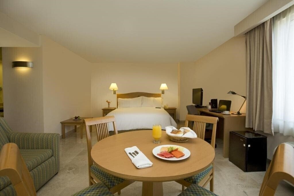 Фотография Fiesta Inn Ciudad Del Carmen 4*