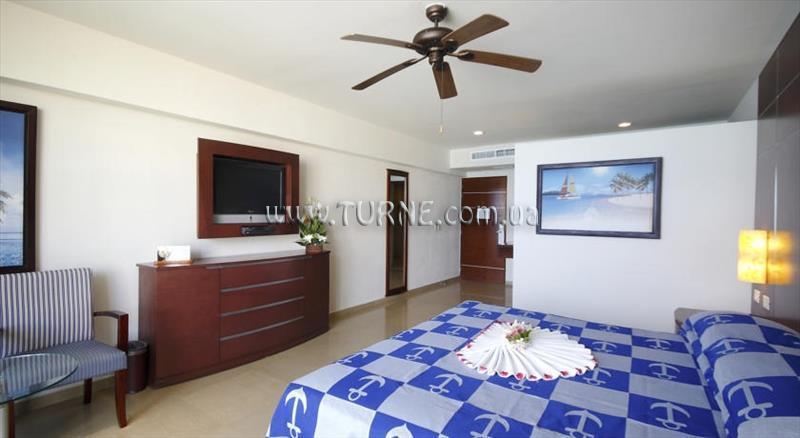 Вид Seadust Cancun Family Resort (ex. Great Parnassus Resort & Spa) 5*