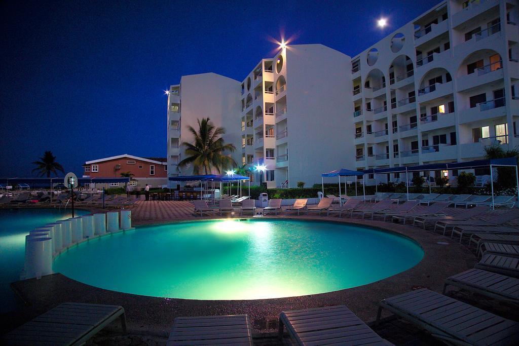 Апартаменты Aquamarina Beach 3*