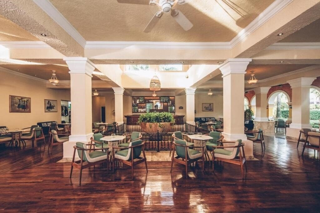 Апартаменти Iberostar Paraiso Beach 5*