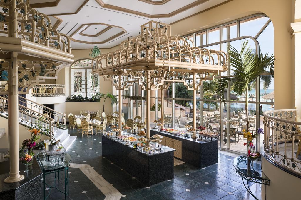 Вид Grand Fiesta Americana Coral Beach Cancun 5*