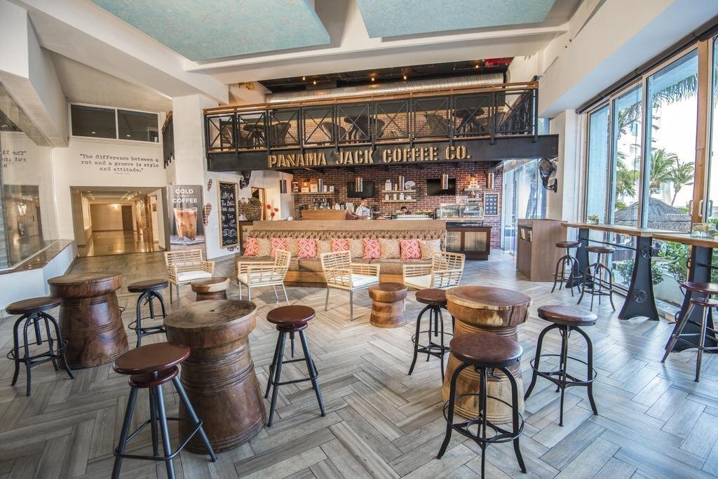 Панорама Wyndham Alltra Cancun (ex. Panama Jack Resorts Cancun, Gran Caribe Real Resort & Spa) 5*