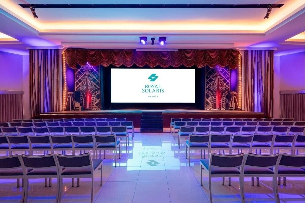 Апартаменти Royal Solaris 4*